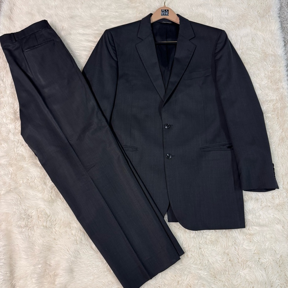 Jos. A. Bank Traveler Collection 2-Piece Suit - Coat + Pants